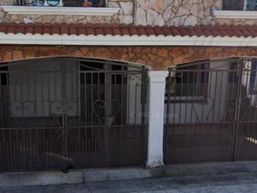 VENTA DE CASA EN LA COLONIA BLANCAS MARIPOSAS, VILLAHERMOSA, TABASCO