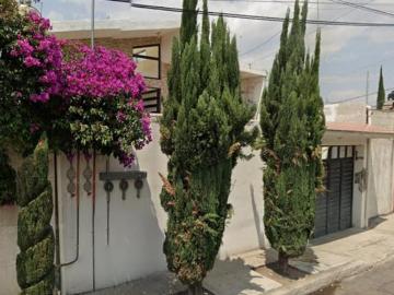 VENTA DE CASA EN LA COLONIA LOMA LINDA EN HEROICA PUEBLA DE ZARAGOZA EN PUEBLA