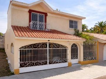 VENTA DE CASA EN LA COLONIA LOMAS DE MAZATLAN EN MAZATLAN EN SINALOA