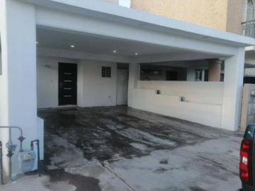 VENTA DE CASA EN LA COLONIA LAS ARCADAS EN JARDINES DE SAN CARLOS EN JUAREZ EN CHIHUHUA