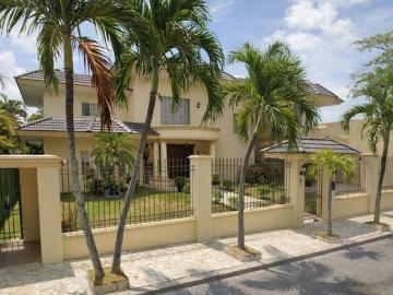 VENTA DE CASA EN LA COLONIA PETROLERA EN TAMPICO EN TAMAULIPAS