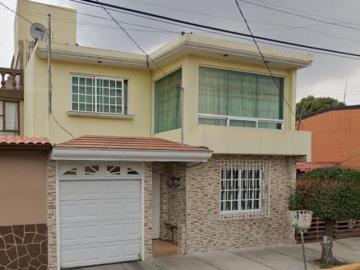 VENTA DE CASA EN LA COLONIA VALLE DE SANTA MONICA EN TLALNEPANTLA DE BAZ EN EL ESTADO DE MEXICO