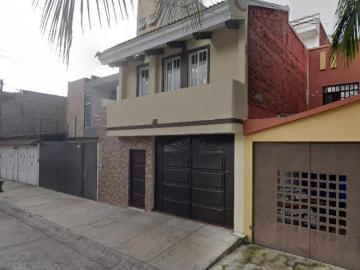 VENTA DE CASA EN LA FLORESTA ZAMORA DE HIDAKGO MICHOACAN