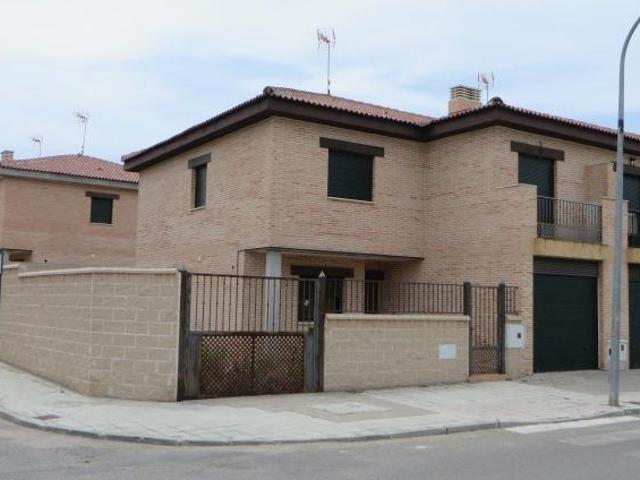 Venta de Casa en la provincia de Toledo sin Posesión