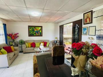 Venta de casa en Las Cumbres