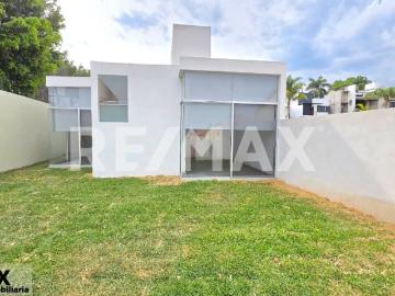 Venta de casa en Lomas de Ahuatlán, Cuernavaca, Morelos…Clave 5513
