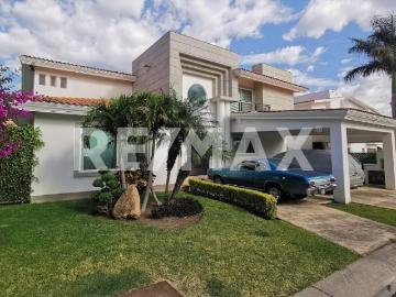 Venta de casa en Lomas de Cocoyoc