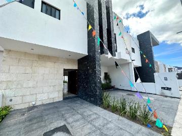Venta de Casa en Lomas de Juriquilla
