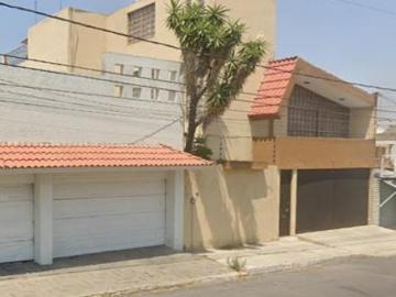 VENTA DE CASA EN LOMAS DE LORETO PUEBLA AV. GENERAL JOAQUÍN COLOMBRES 152