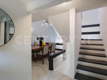Venta de Casa en Lomas Verdes Naucalpan 10830 RCV
