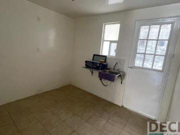 Venta de casa en Los Héroes en privada sobre la 14 sur