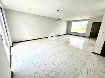 VENTA DE CASA EN PUNTA PONIENTE