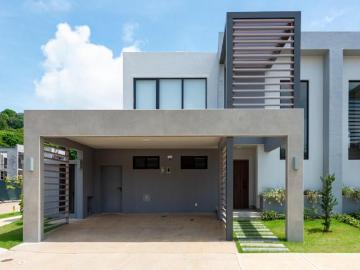 Venta de Casa en Panamá Pacifico, PH Explora, 235m2 de construcción