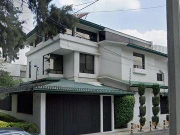 VENTA DE CASA EN PASEOS DE CHURUBUSCO CDMX