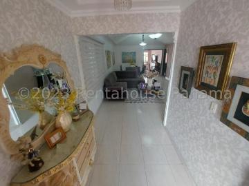 VENTA DE CASA EN QUINTAS DE GRATAMIRA