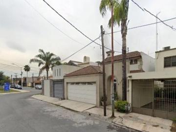 VENTA DE CASA EN RESIDENCIAL ANAHUAC, SAN NICOLAS DE LOS GARZAS, NUEVO LEON
