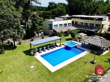 Venta de Casa en Residencial Arbolada, Yautepec
