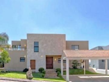 VENTA DE CASA EN RESIDENCIAL LOS PATIOS, SAN MIGUEL DE ALLENDE, GUANAJUATO