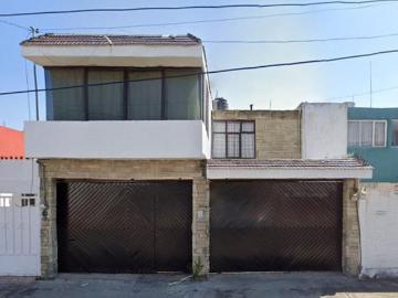 VENTA DE CASA EN RIO USUMACINTA JARDINES DE SAN MANUEL