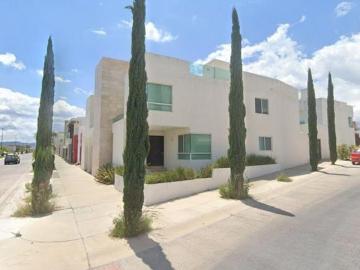 VENTA DE CASA EN SAN LUIS POTOSI VILLA MAGNA