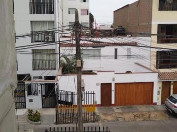 Venta de Casa en San Miguel – Paralela a la Cdra. 8 de Av. Escardó