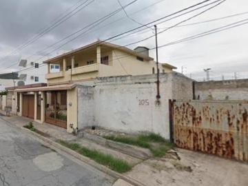 VENTA DE CASA EN SAN NICOLAS DE LOS GARZA, PEDRO GALINDO, COL. LOMAS DEL ROBLE