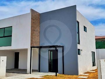 Venta de Casa en San Sebastián Metepec
