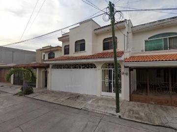 Venta de casa en Turín 20 Tepic Nayarit