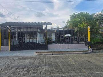 Venta de Casa en Tocumen 26GB2554