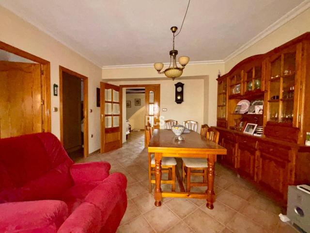 Venta de casa en Totana
