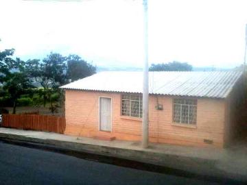 venta de casa en urcuqui yachay