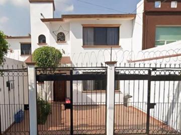 VENTA DE CASA EN VALLE DE ARAGÓN 1RASECC