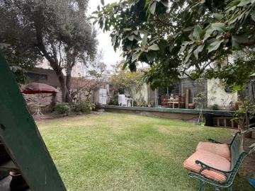 Venta de casa en venta c jardin y parrilla av velasco astete san borja
