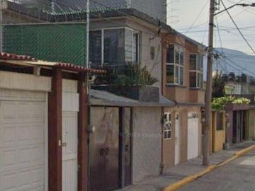 VENTA DE CASA EN VILLA DE LAS FLORES COACALCO DE BERRIOZABAL ESTADO DE MEXICO