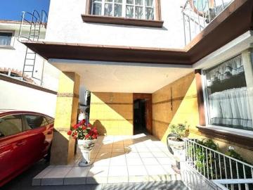 Venta de casa en Villas del Pedregal en Coyoacán en CDMX