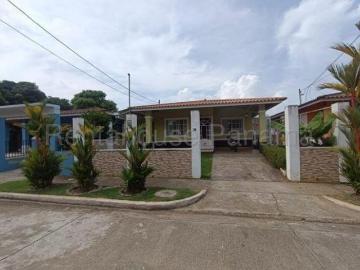 Venta de Casa en Vista Alegre 25GB9231