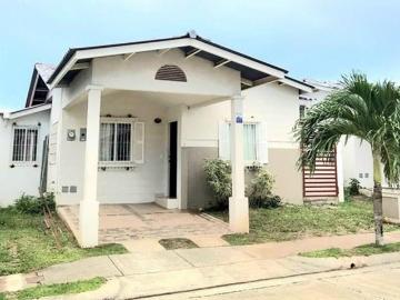 Venta de casa en vista alegre, arraiján, panamá