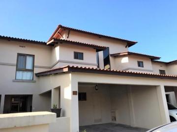 Venta de Casa en Woodlands, Panamá Pacifico OPORTUNIDAD!