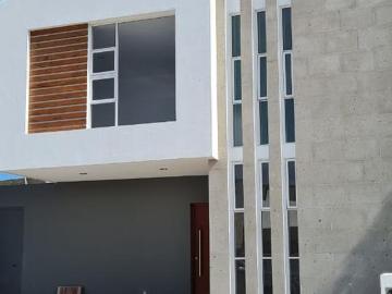Venta de Casa Encinos Residencial