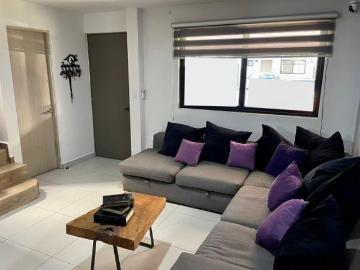 Venta de Casa equipada en Fraccionamiento Monticello Dominio Cumbres