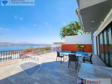 Venta de casa, Fracc. Vista Lago, Tequesquitengo, Morelos…Clave 4819