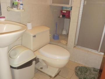 Venta de casa frente a parque en Maranga San Miguel