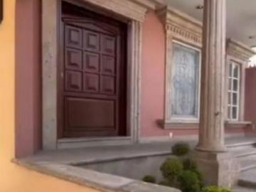 VENTA DE CASA REAL DEL BOSQUE