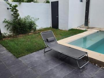Venta de Casa Residencial en Tixcacal Opichén dentro de Privada