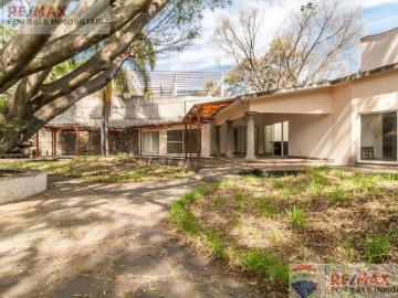 Venta de casa sola para remodelar en Vista Hermosa, Cuernavaca, Morelos…Clave 3028