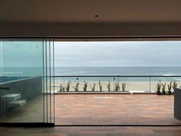 Venta de casa tipo duplex frente a Señoritas en Punta Hermosa de estreno