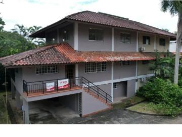 Venta de casa vacia en Clayton, Ancón