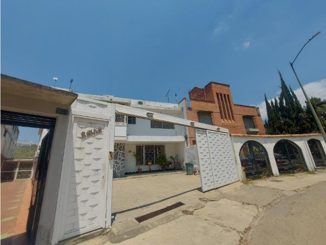 Vendo casa 224m2 La California Sur 5982