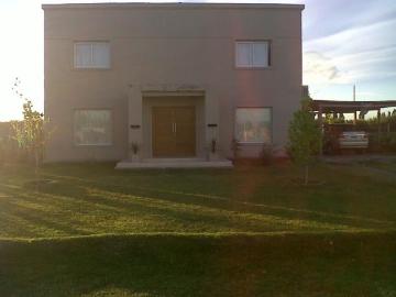 Venta de Casa 4 ambientes en San Rafael