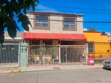 VENTA DE CASA, 4 RECAMARAS, 1 PLANTA BAJA CON BA?O COL ALAMEDAS I